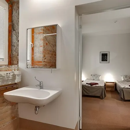 Hotel Janne With Self Check-in 3*