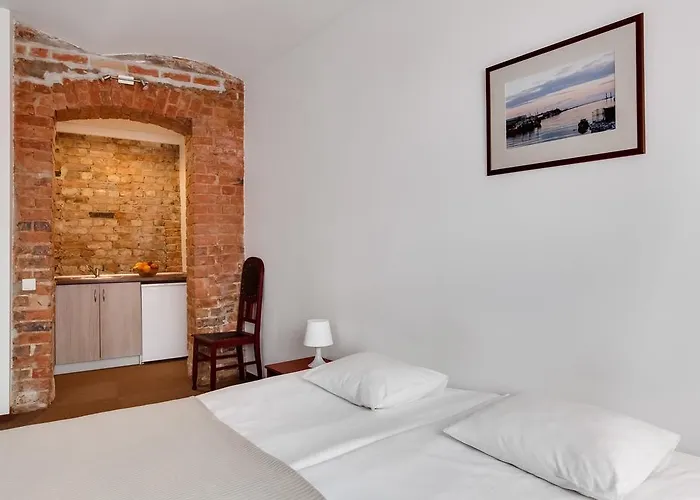 Hotel Janne With Self Check-in