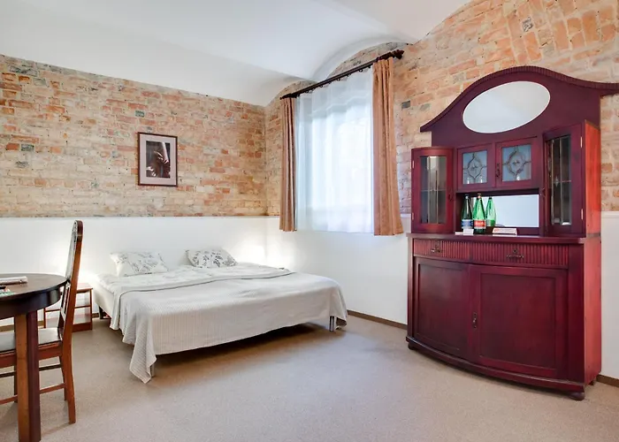 Janne Hotel With Self Check-In 3*