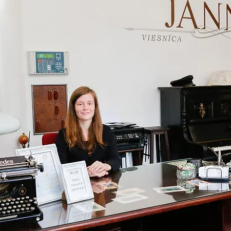 Hotel Janne Hotel 3*